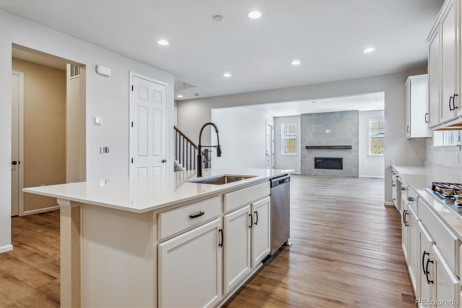 MLS Image #5 for 8062  cokedale circle,littleton, Colorado