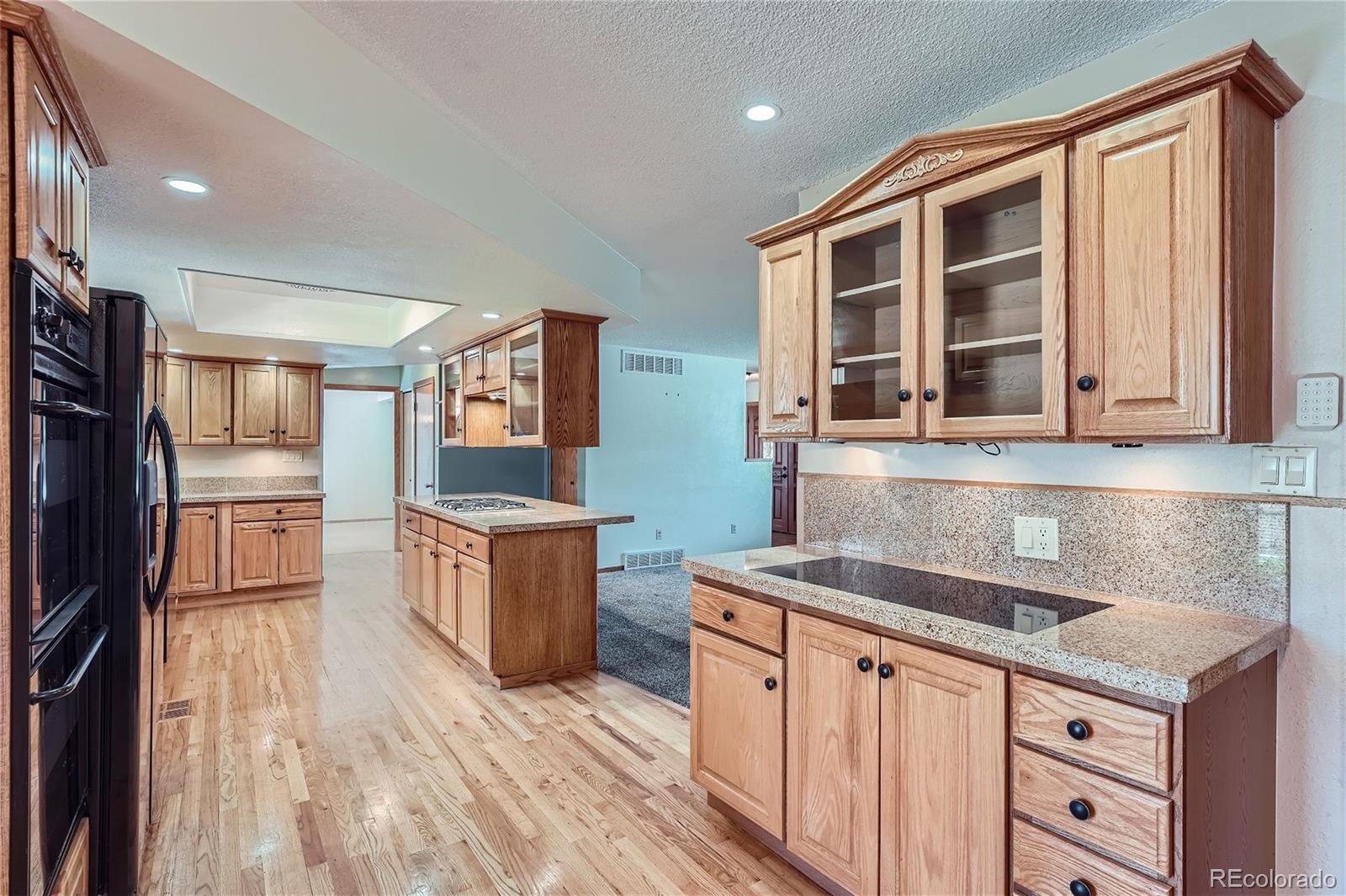 MLS Image #12 for 684 s cody street,lakewood, Colorado