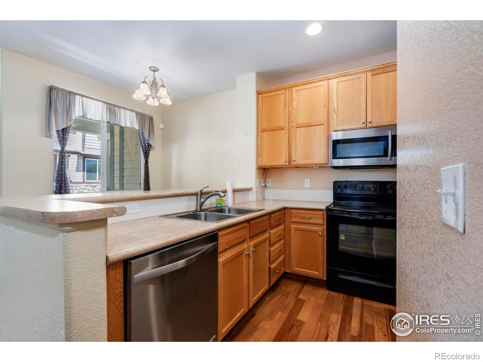 MLS Image #8 for 2921  kansas drive,fort collins, Colorado