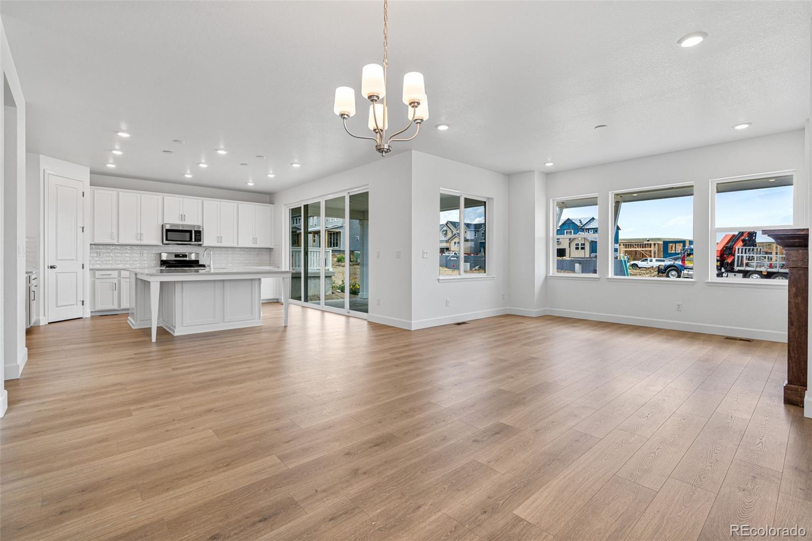 MLS Image #10 for 16551 w 93rd avenue,arvada, Colorado