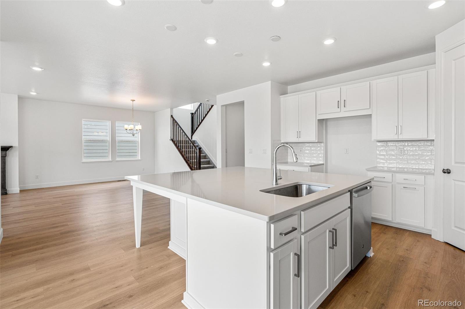 MLS Image #19 for 16551 w 93rd avenue,arvada, Colorado