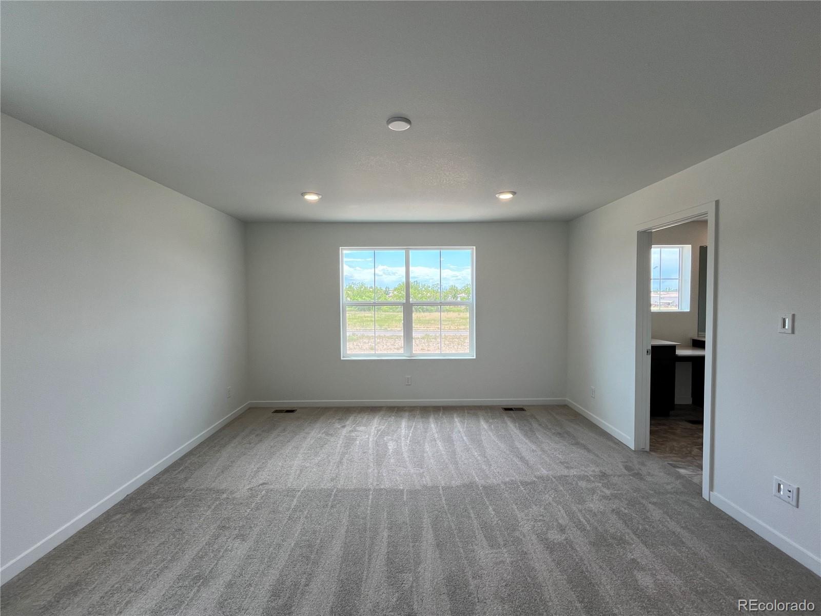 MLS Image #5 for 3945 n picadilly court,aurora, Colorado