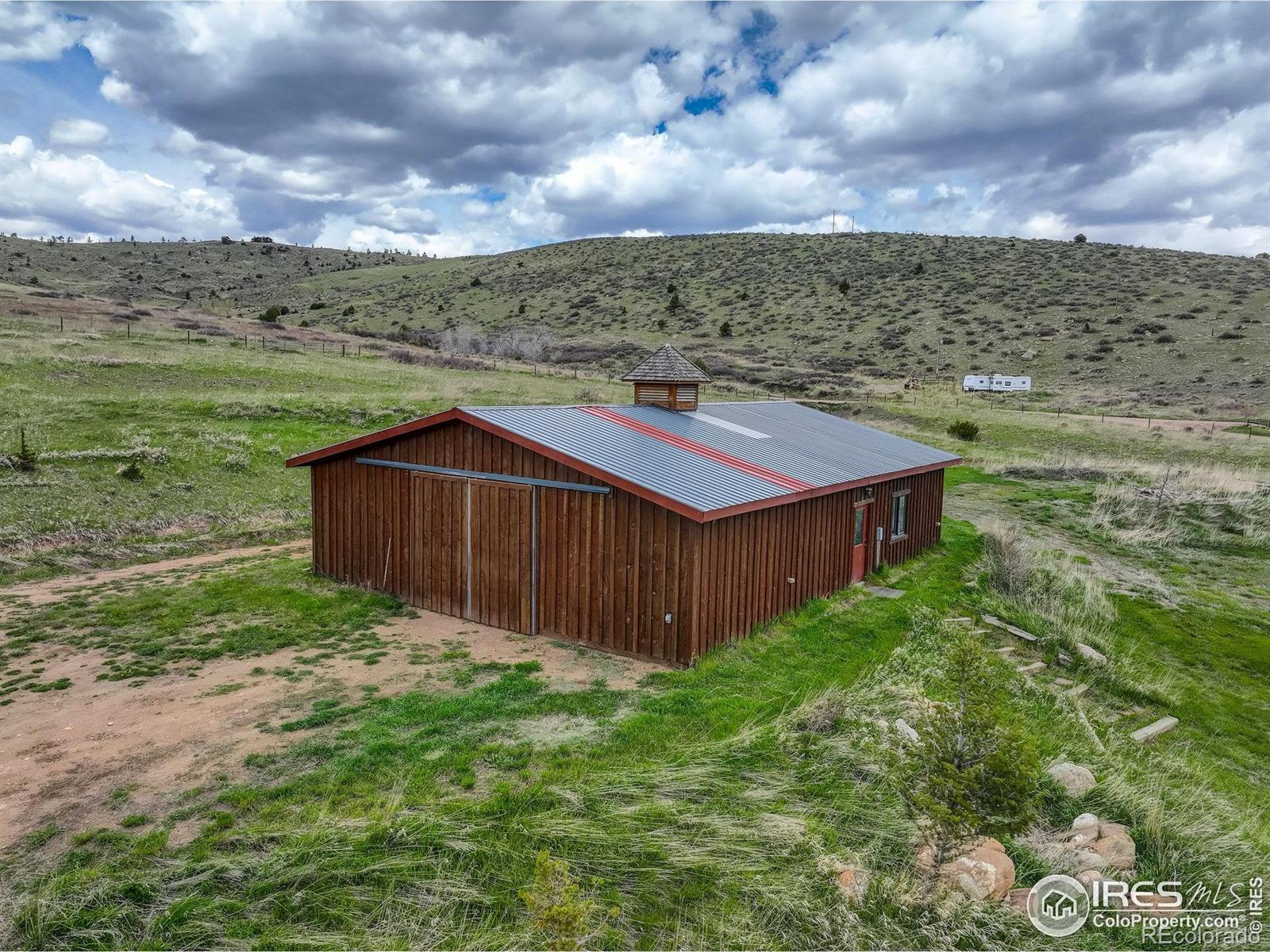 MLS Image #3 for 986  deer meadow way,livermore, Colorado