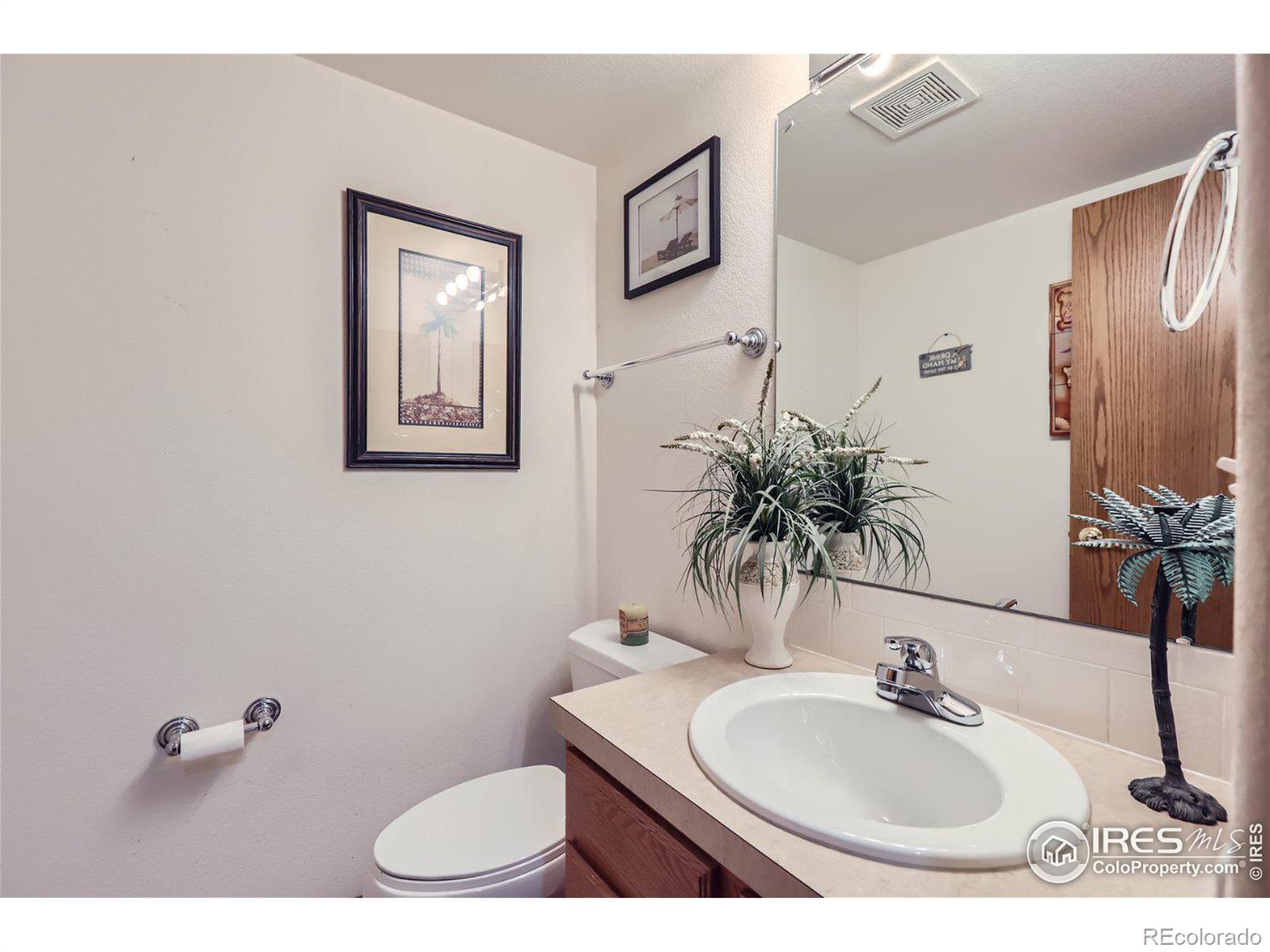 MLS Image #10 for 2469  forsythia drive,loveland, Colorado