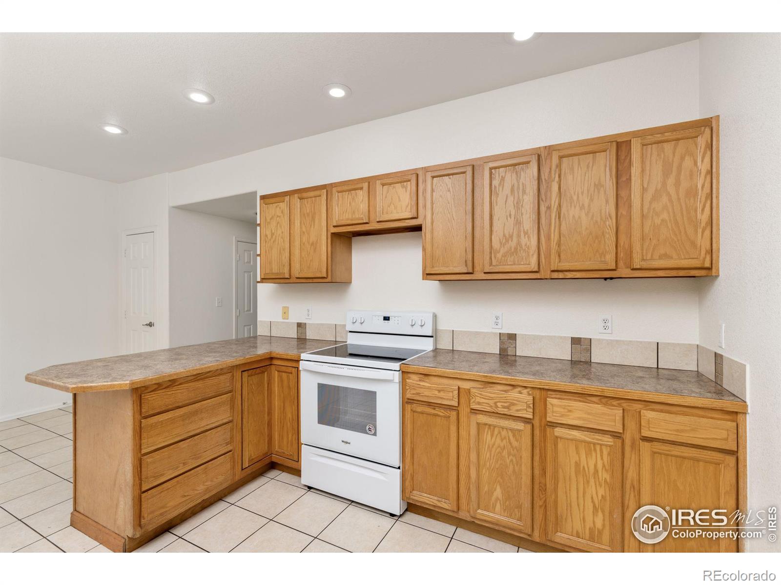 MLS Image #7 for 4144  meadowview court,evans, Colorado