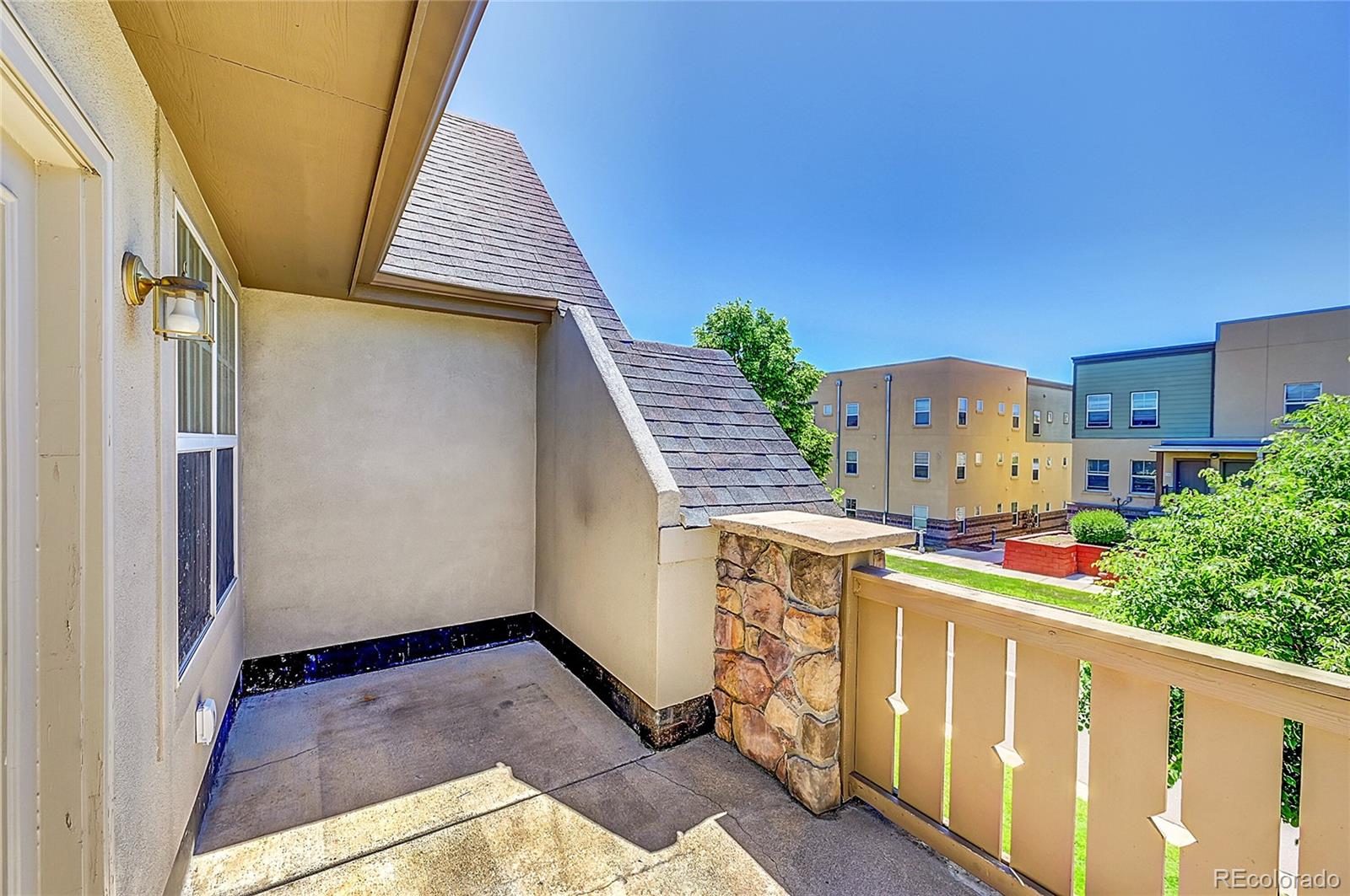 MLS Image #11 for 7777 e 23rd avenue,denver, Colorado