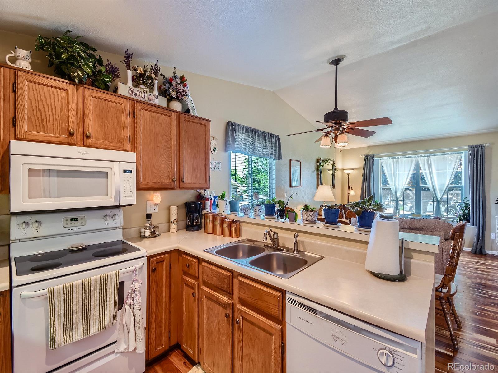 MLS Image #9 for 4213 s gibralter street,aurora, Colorado