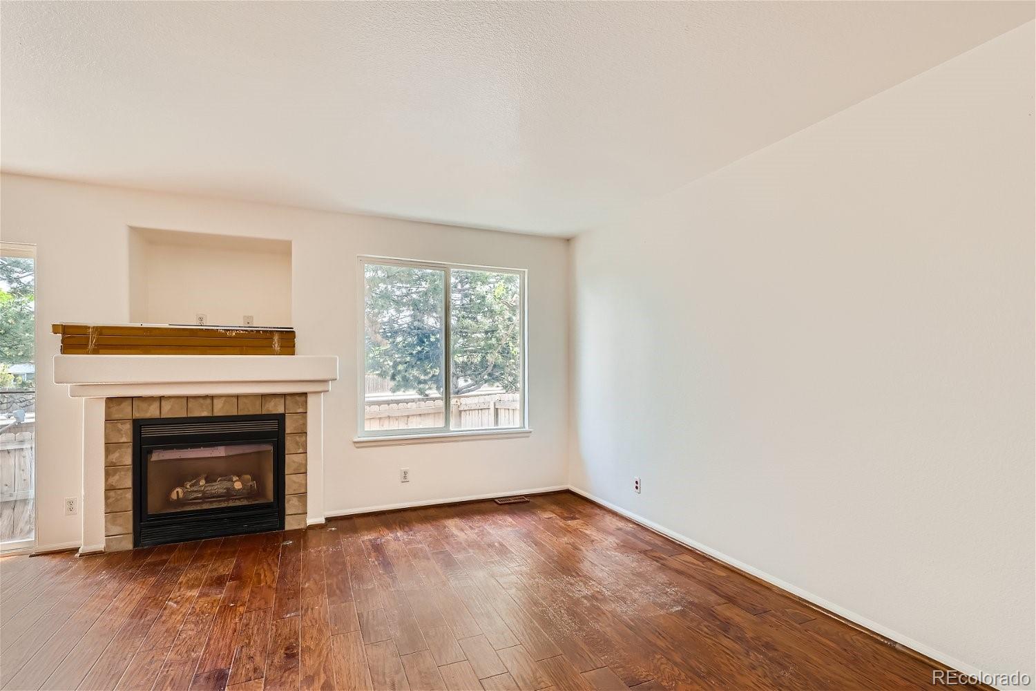 MLS Image #2 for 1276 s zeno circle b,aurora, Colorado