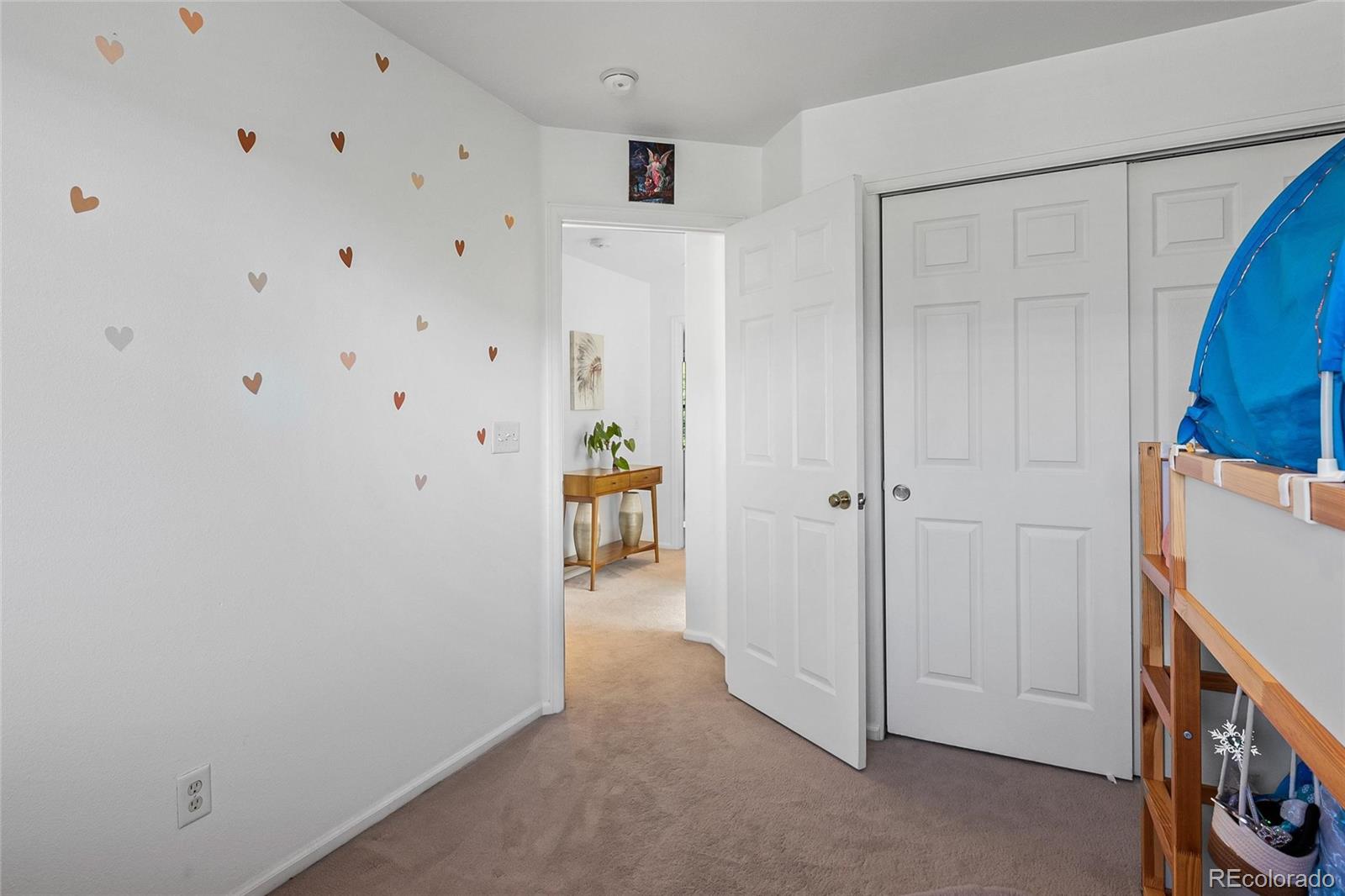 MLS Image #20 for 19556 e 39th avenue,denver, Colorado