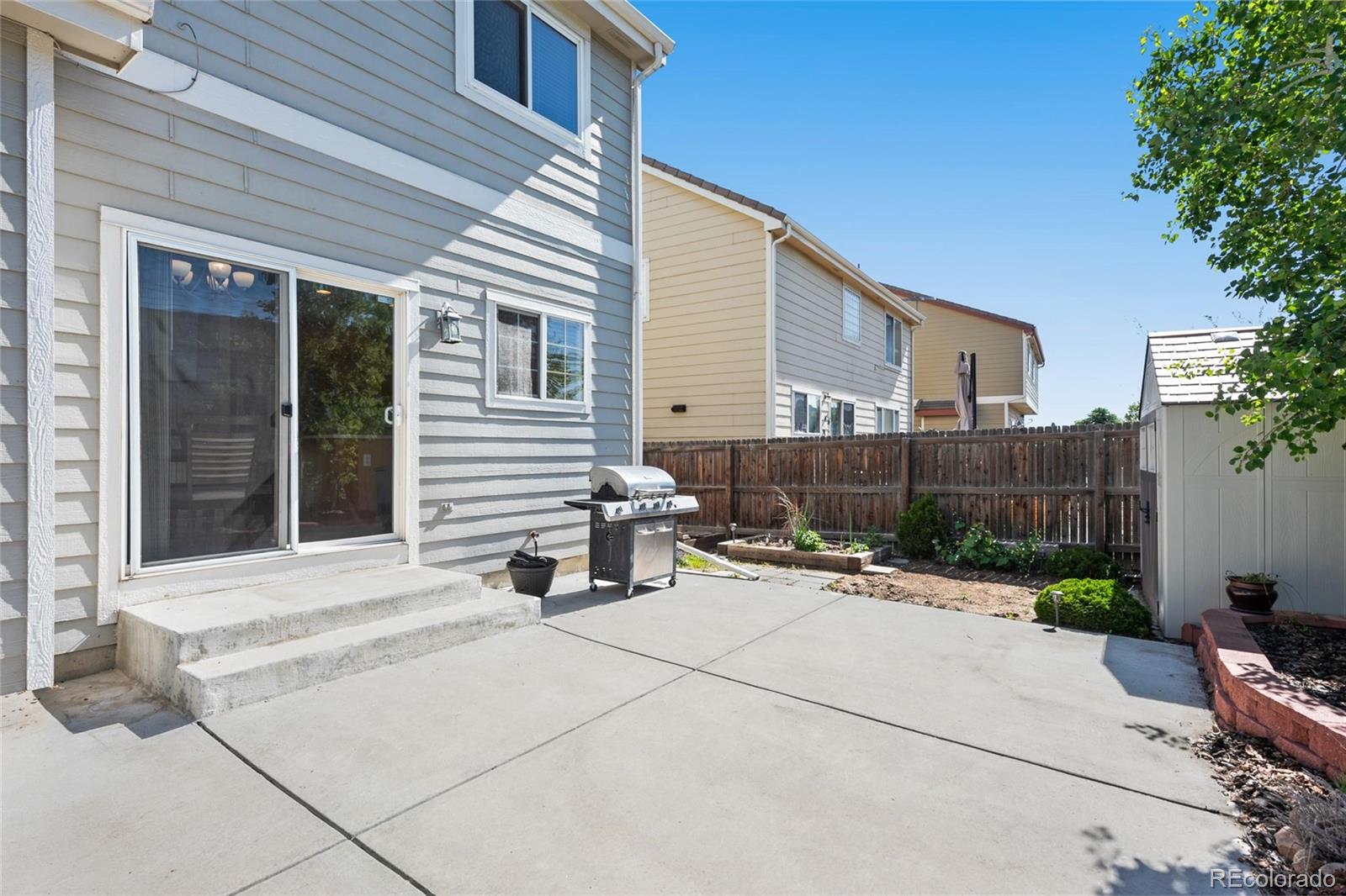 MLS Image #29 for 19556 e 39th avenue,denver, Colorado