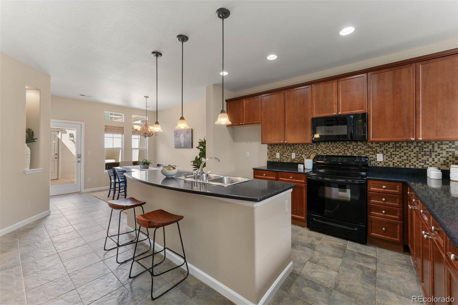 MLS Image #5 for 9656 w hinsdale place ,littleton, Colorado