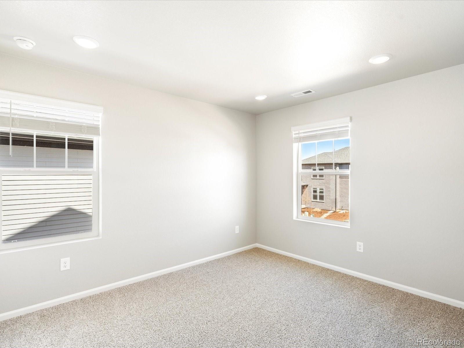 MLS Image #17 for 743 n tempe street,aurora, Colorado