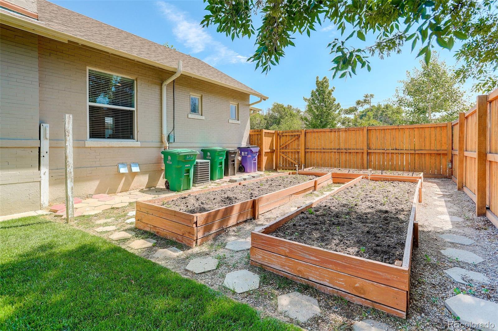 MLS Image #28 for 3735 n milwaukee street,denver, Colorado