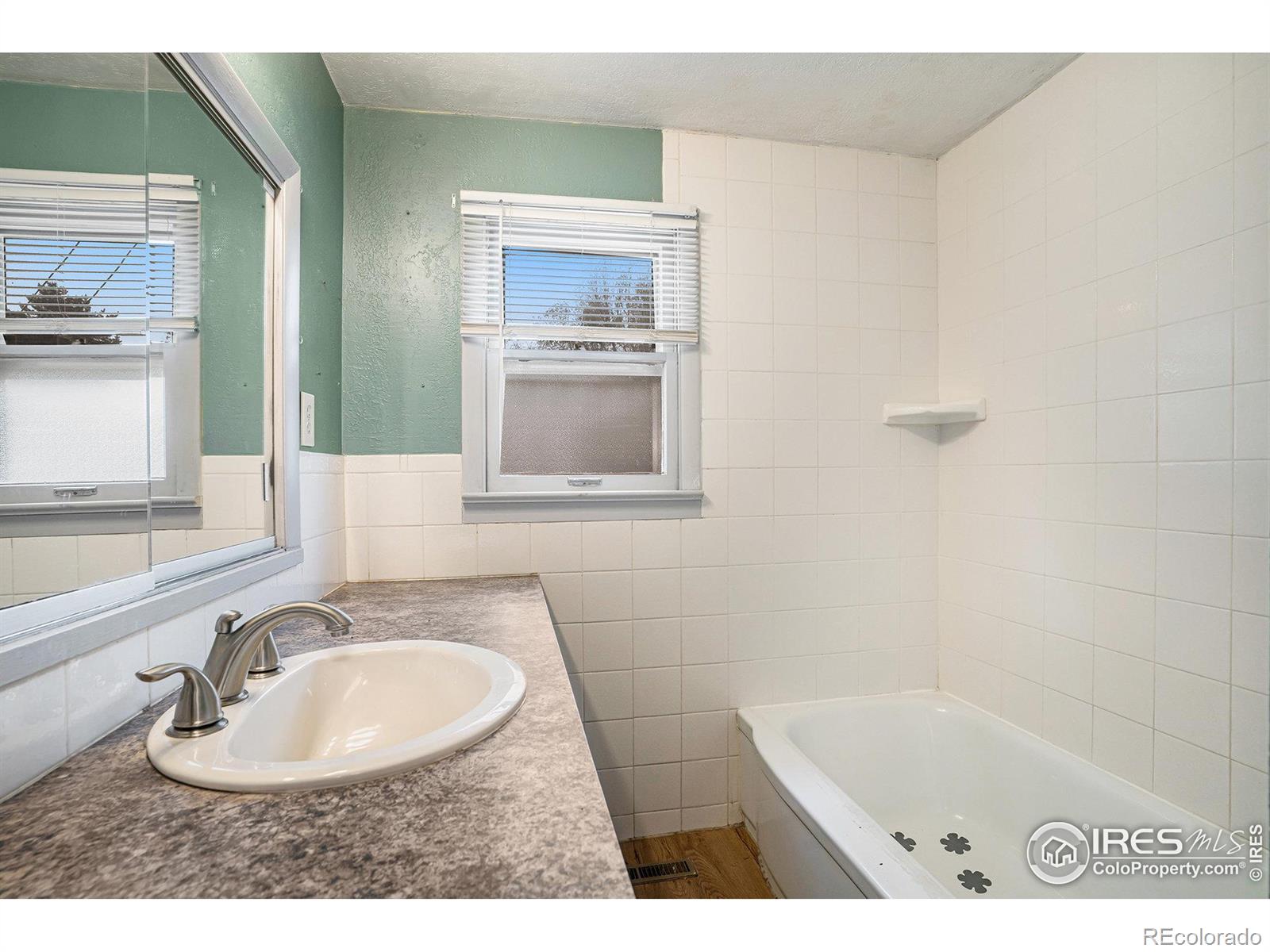 MLS Image #20 for 69 s taft hill road,fort collins, Colorado