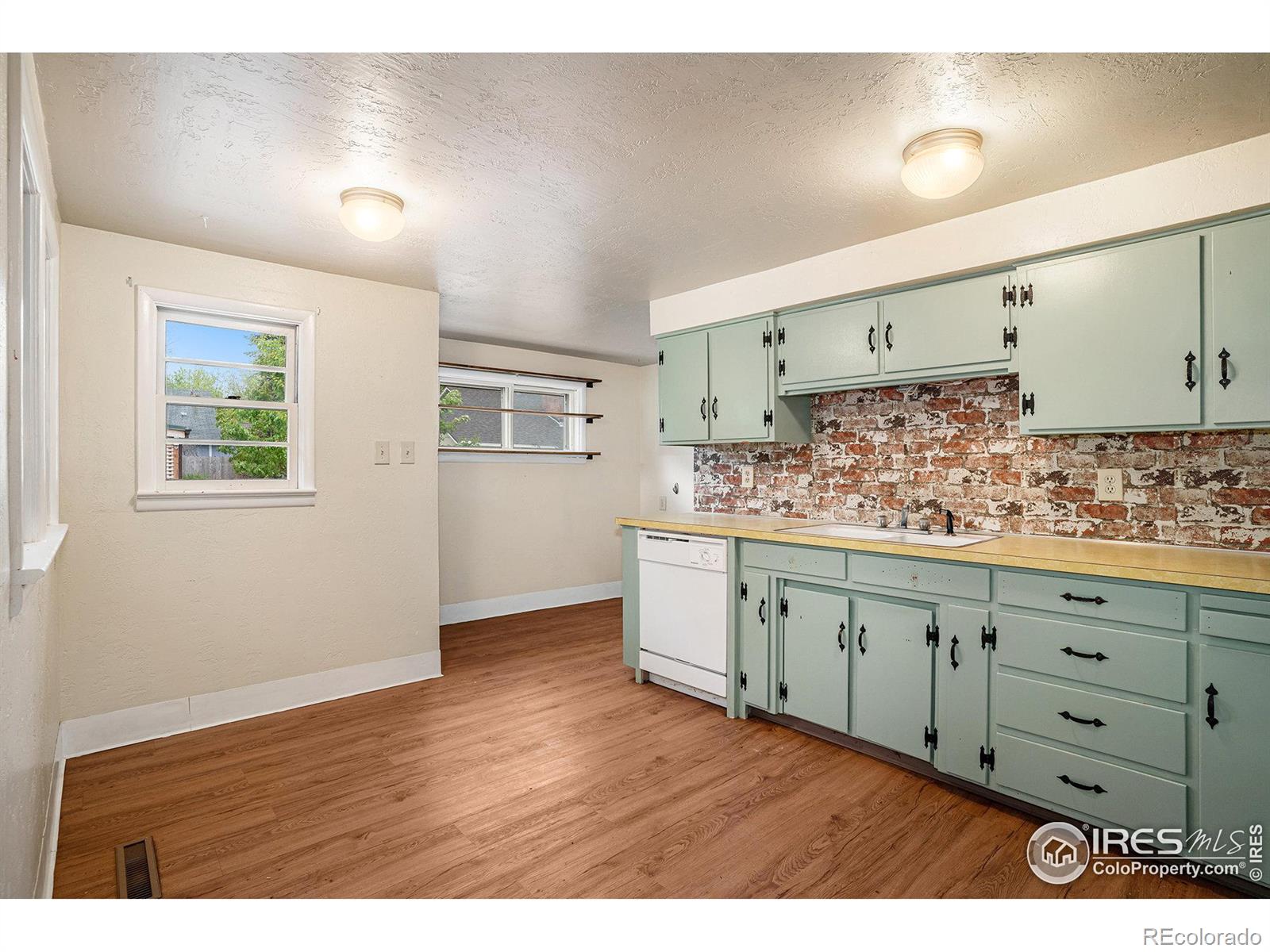 MLS Image #9 for 69 s taft hill road,fort collins, Colorado