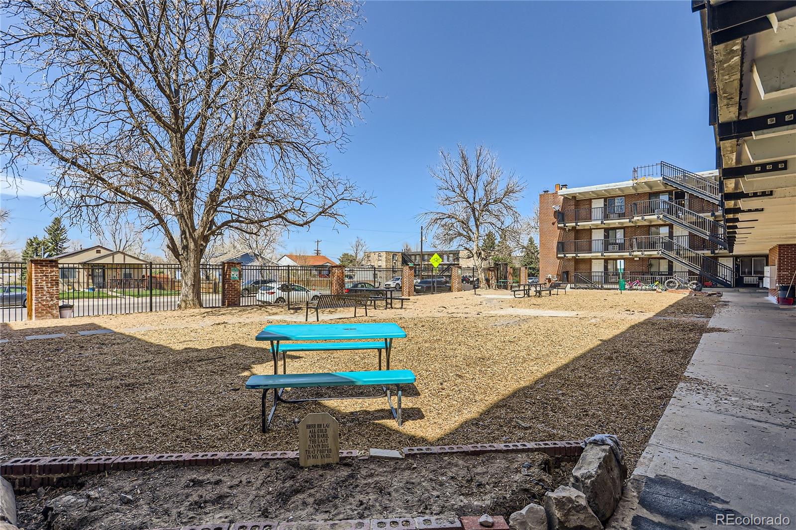 MLS Image #10 for 1180  yosemite street,denver, Colorado