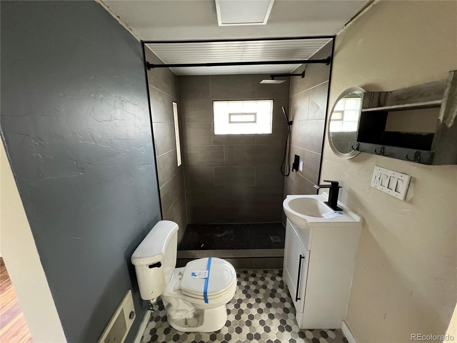 MLS Image #6 for 4593 s grant street,englewood, Colorado