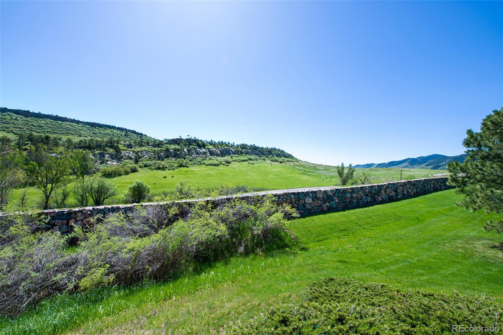 MLS Image #38 for 8  pinyon pine lane,littleton, Colorado