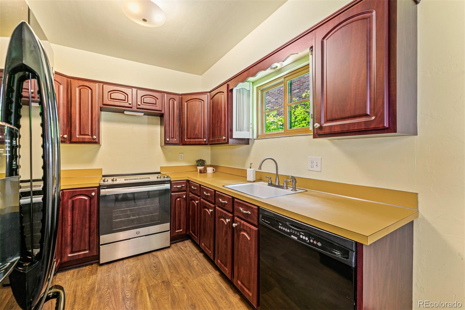 MLS Image #8 for 129 s franklin street,denver, Colorado