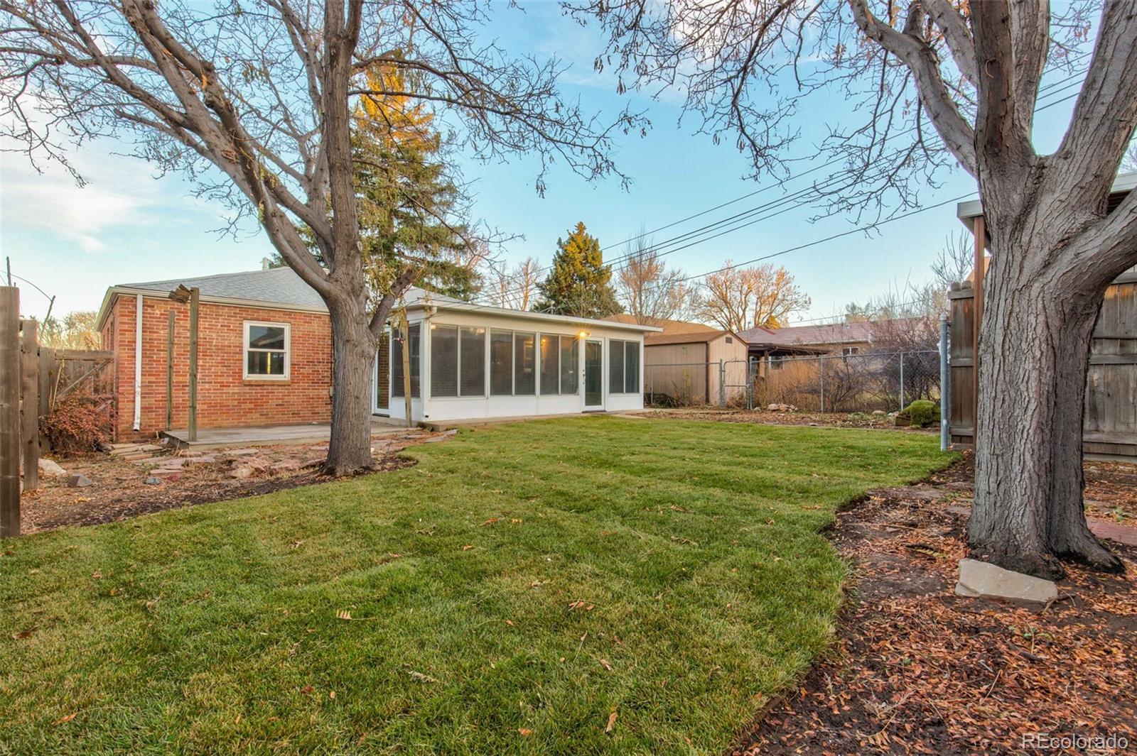 MLS Image #20 for 1375  roslyn street,denver, Colorado