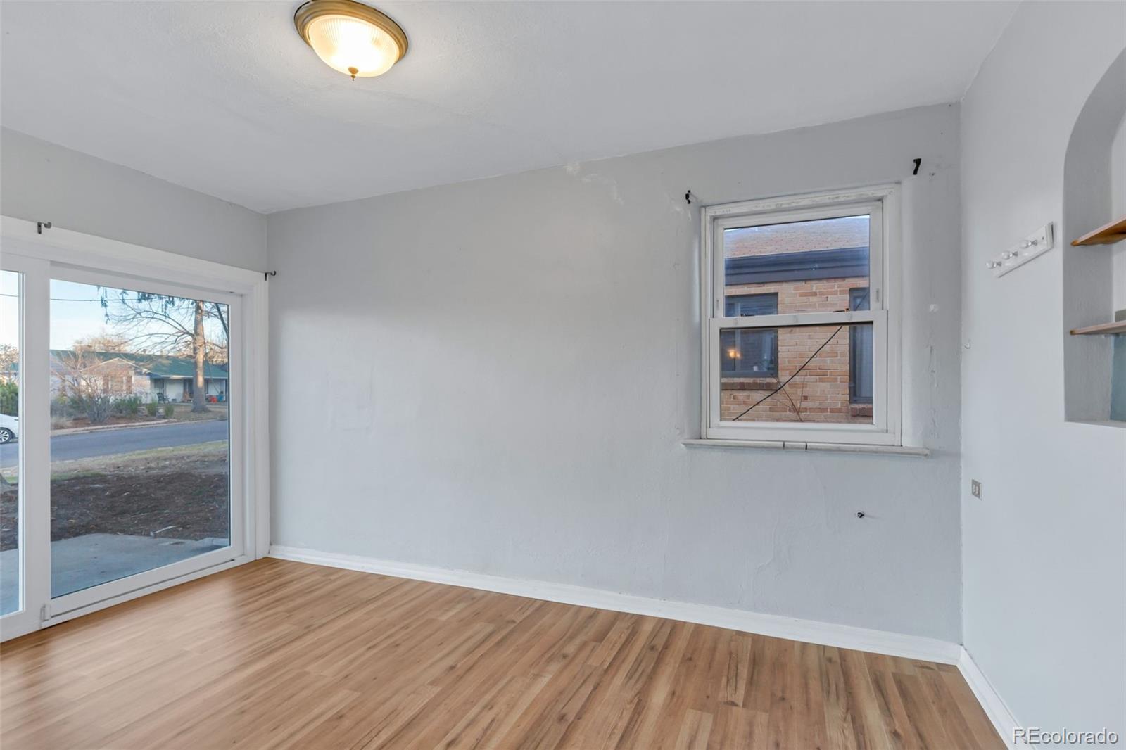 MLS Image #6 for 1375  roslyn street,denver, Colorado