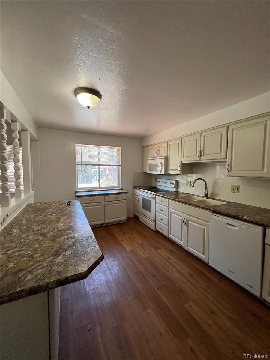 MLS Image #8 for 1564 s cape street,lakewood, Colorado