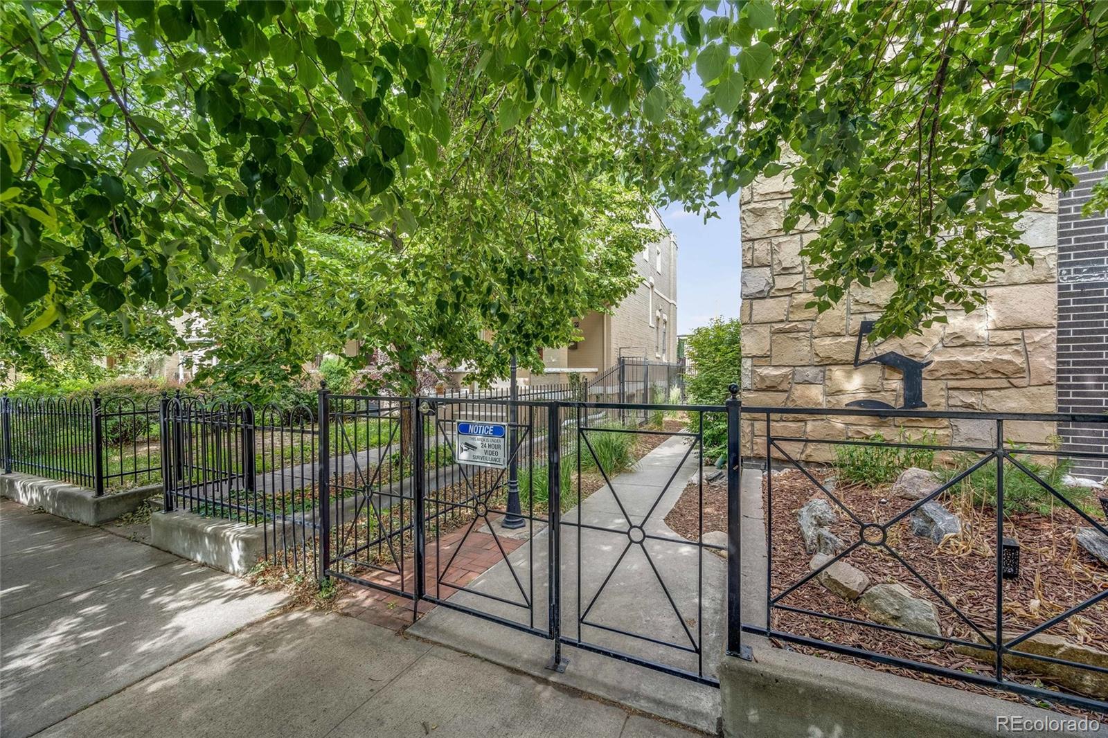 MLS Image #15 for 1055 n corona street,denver, Colorado