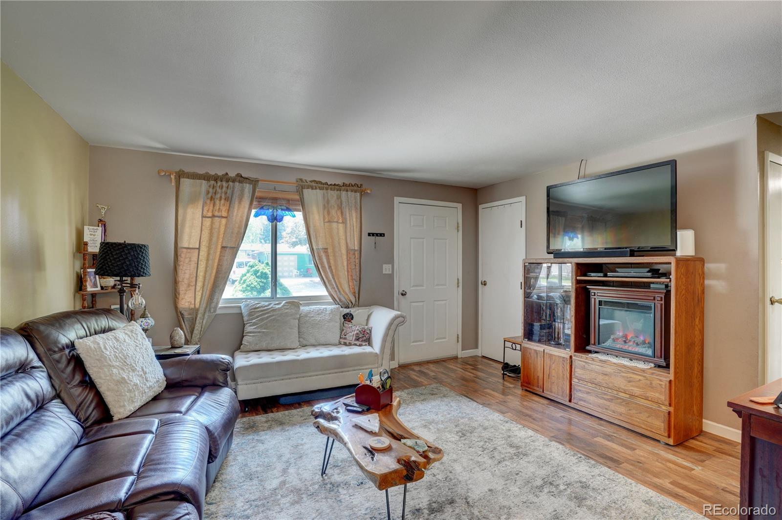 MLS Image #7 for 717  mount evans street,longmont, Colorado