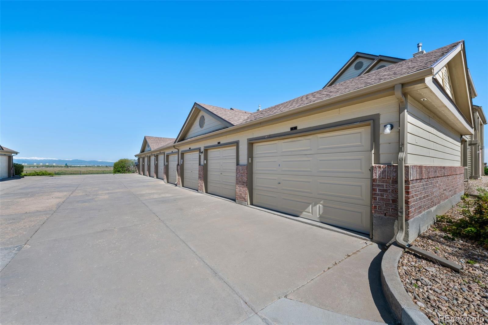 MLS Image #25 for 23306 e 5th place,aurora, Colorado