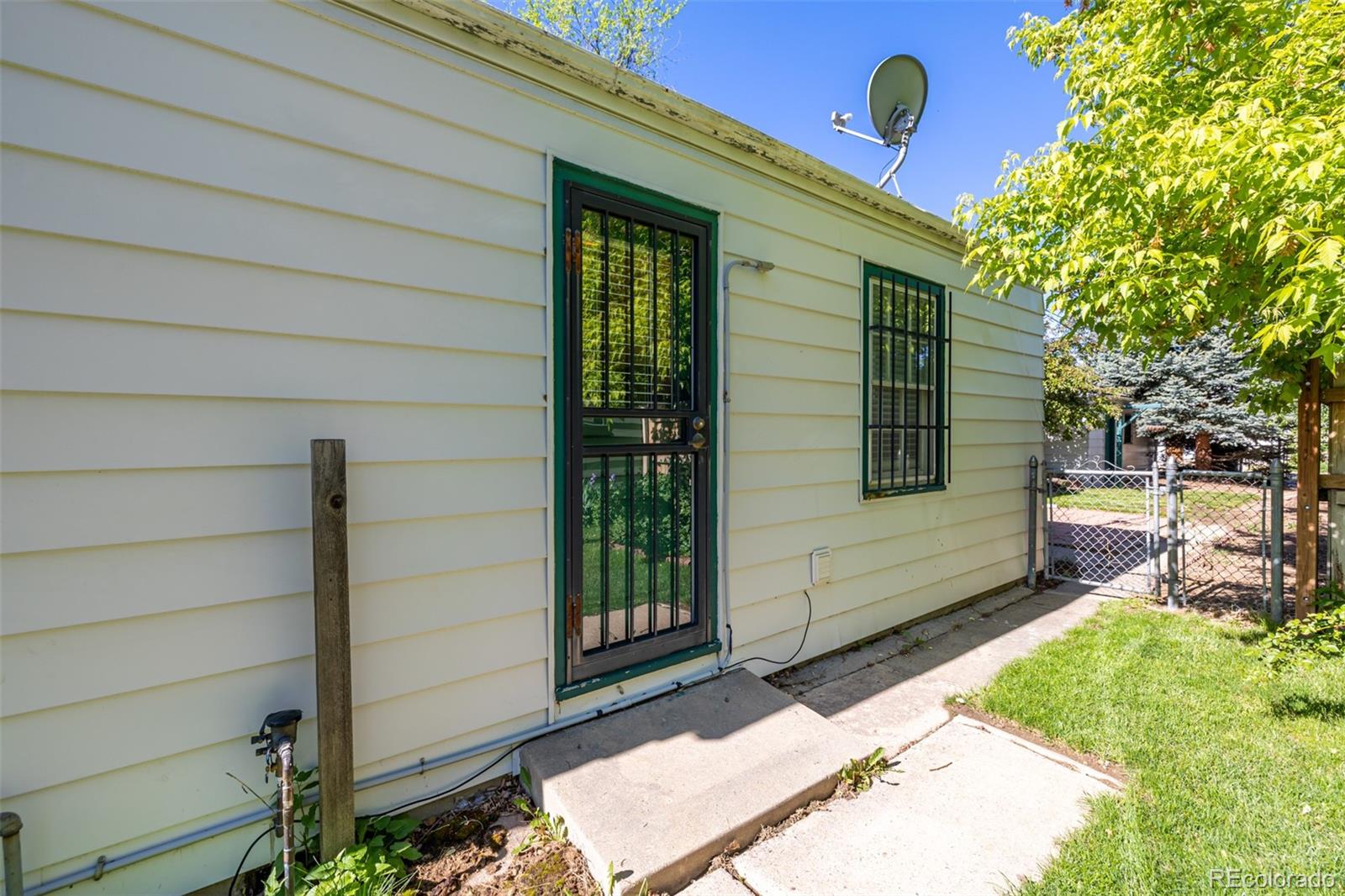 MLS Image #33 for 1355  trenton street,denver, Colorado