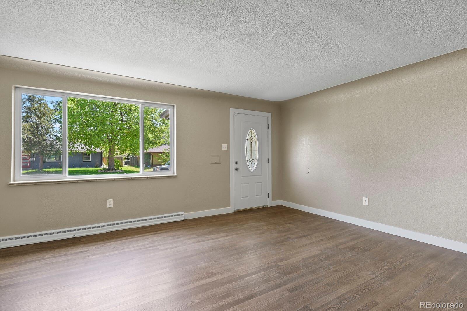 MLS Image #5 for 5345  iris street,arvada, Colorado