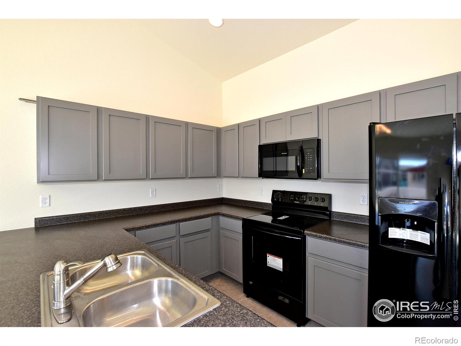 MLS Image #21 for 2330  golden way,windsor, Colorado