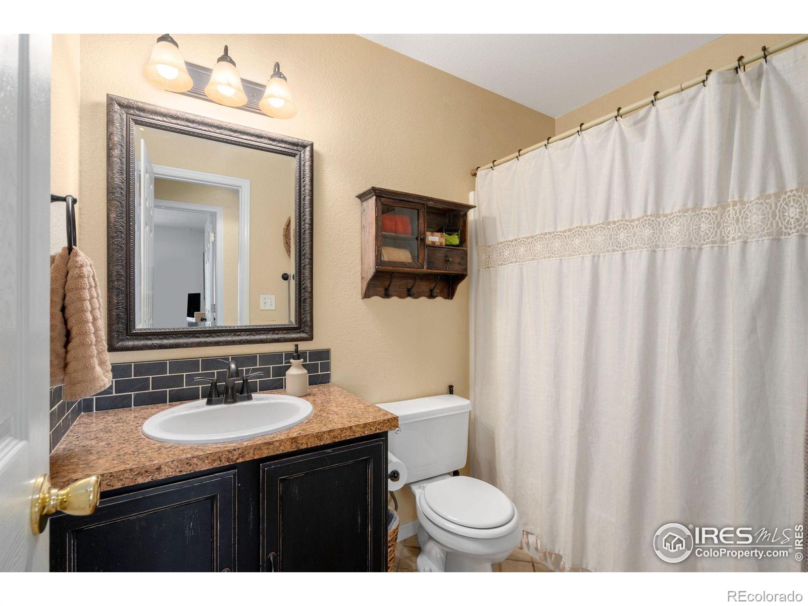 MLS Image #13 for 301 n 49th avenue,greeley, Colorado