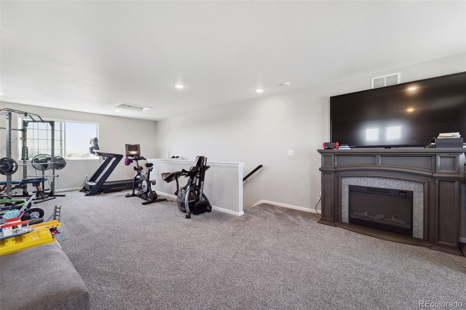 MLS Image #35 for 255 s oak hill street,aurora, Colorado