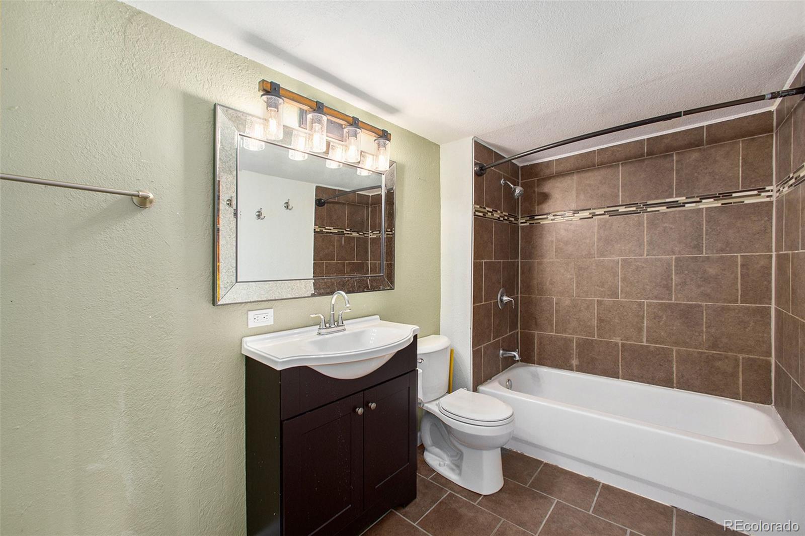 MLS Image #23 for 34115  overland loop,elizabeth, Colorado