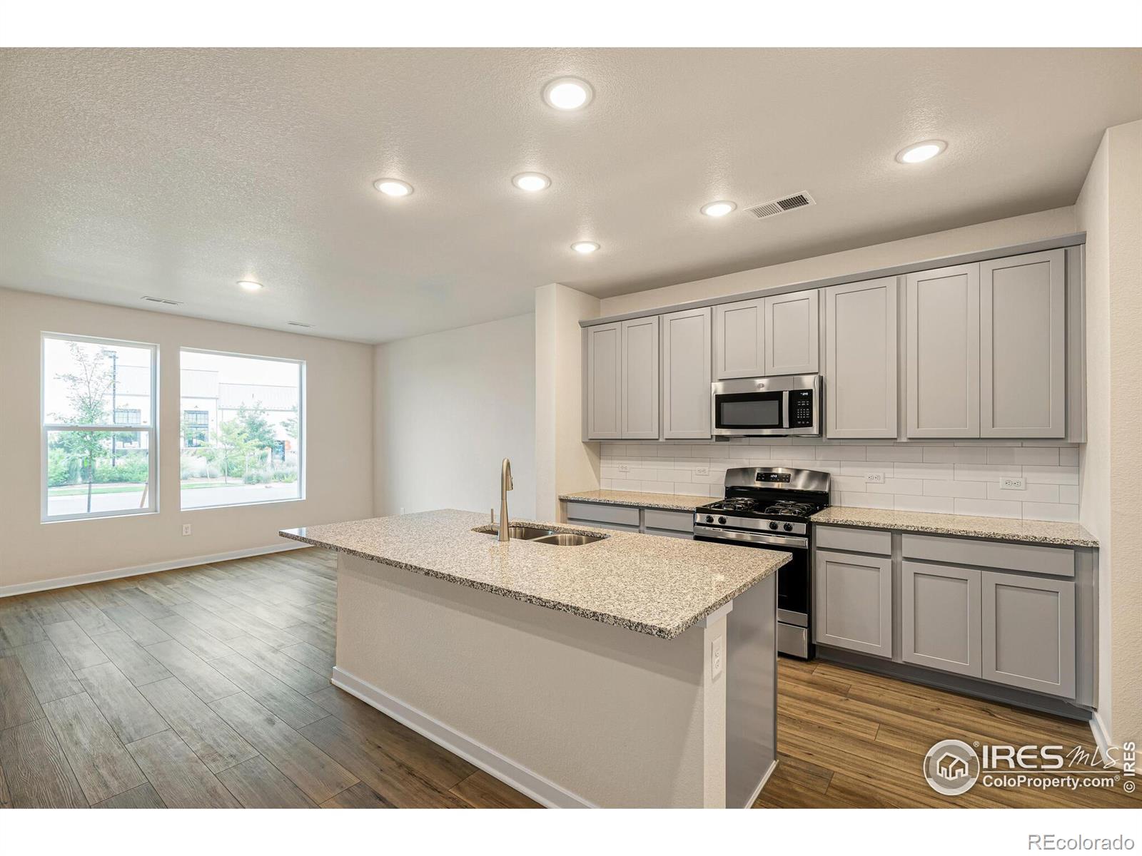 MLS Image #9 for 2764  eddystone way,loveland, Colorado