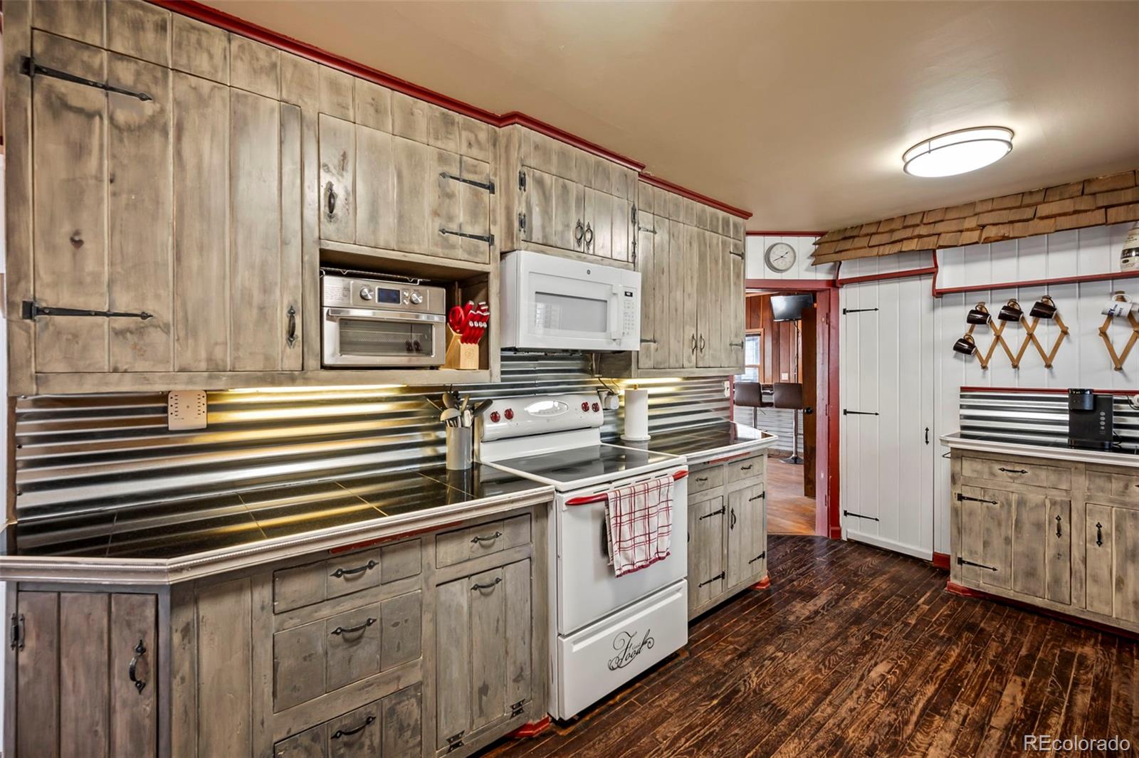 MLS Image #7 for 192  walnut street,palmer lake, Colorado