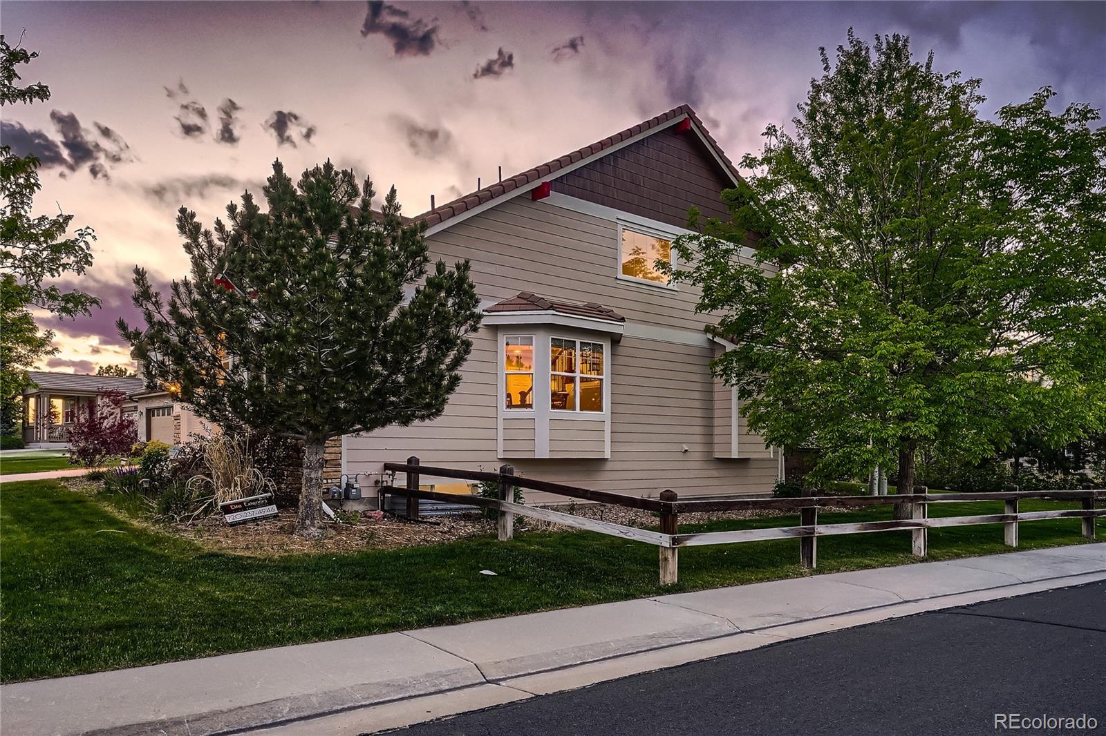 MLS Image #3 for 17383 e fair lane,aurora, Colorado