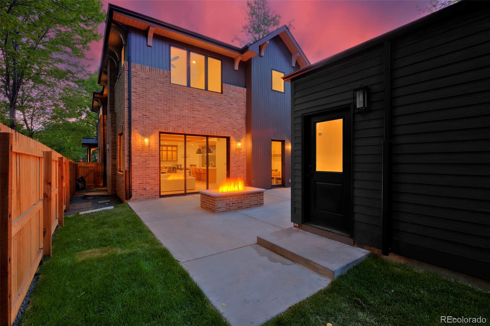 MLS Image #3 for 990 s high street,denver, Colorado