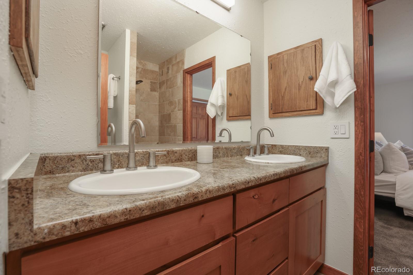 MLS Image #16 for 333  big elk road,dillon, Colorado