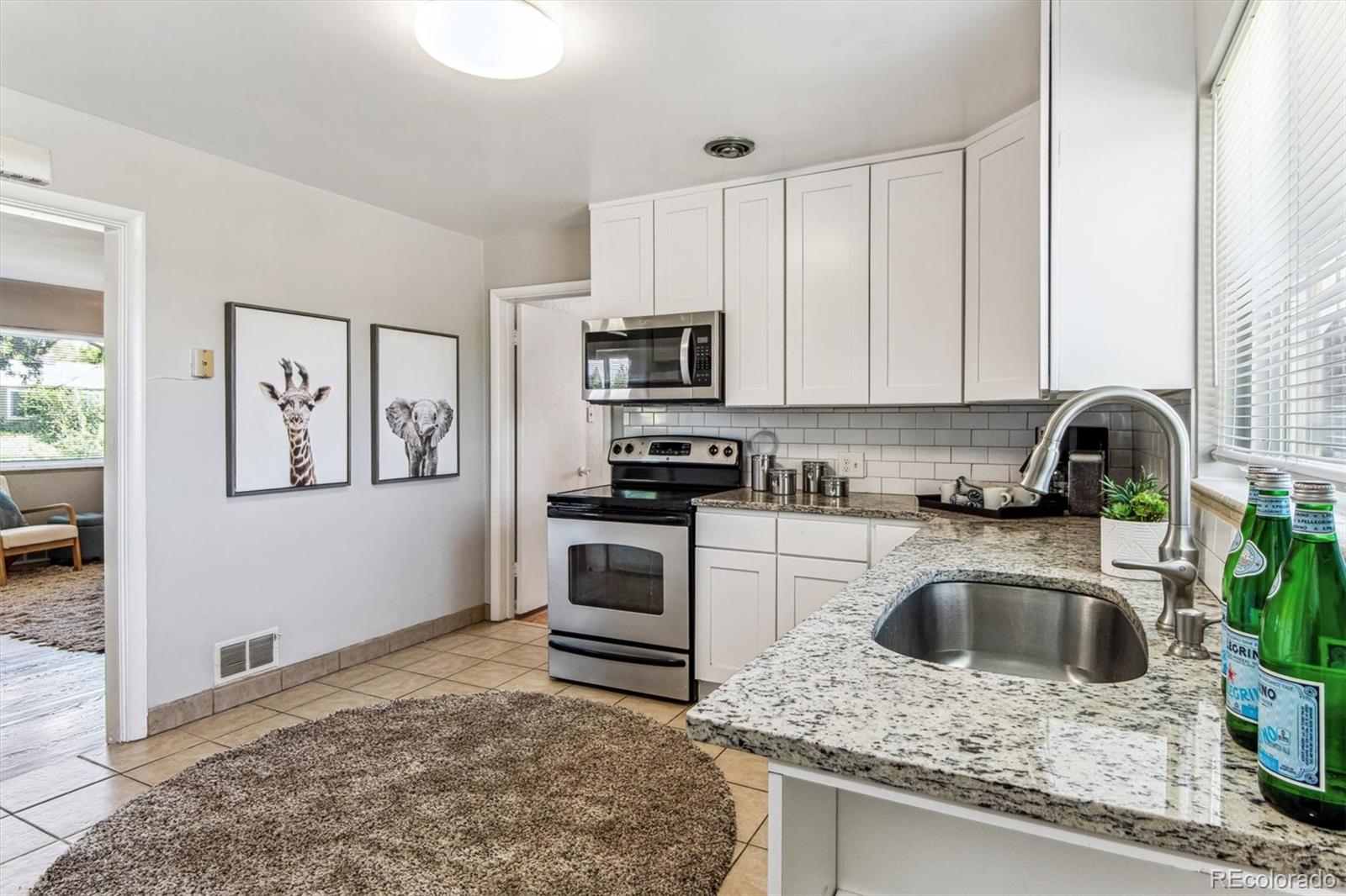 MLS Image #6 for 7300 e 12th avenue,denver, Colorado