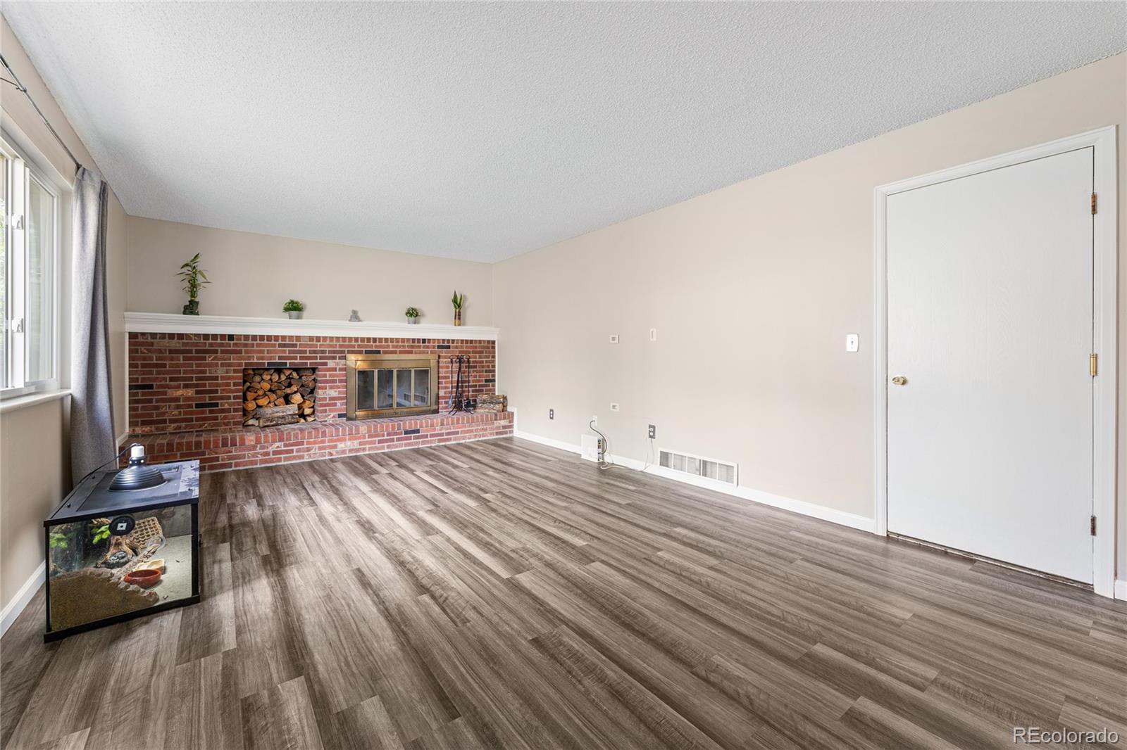 MLS Image #11 for 17105 e pacific place,aurora, Colorado