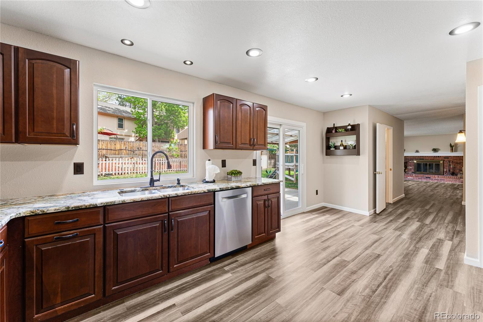 MLS Image #8 for 17105 e pacific place,aurora, Colorado