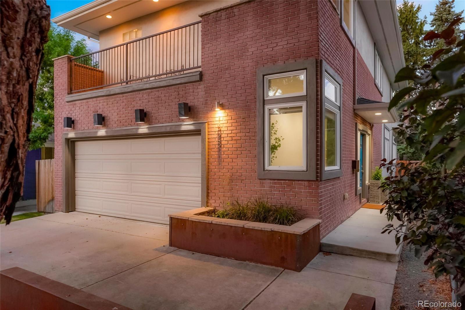 MLS Image #3 for 1528 s locust street,denver, Colorado