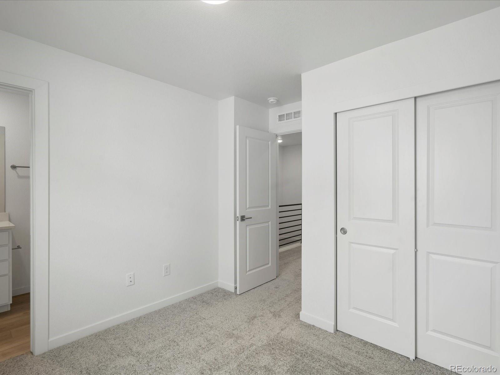 MLS Image #19 for 2046 s holly street,denver, Colorado