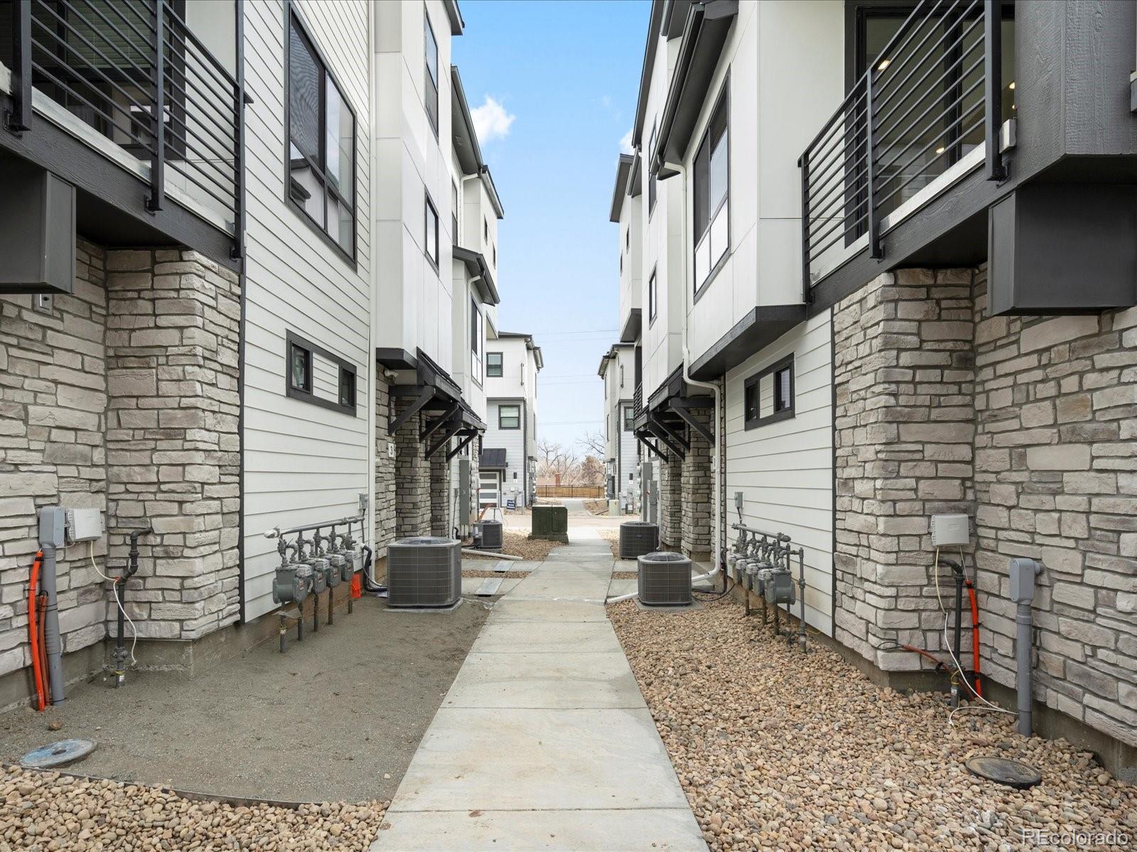 MLS Image #29 for 2046 s holly street,denver, Colorado