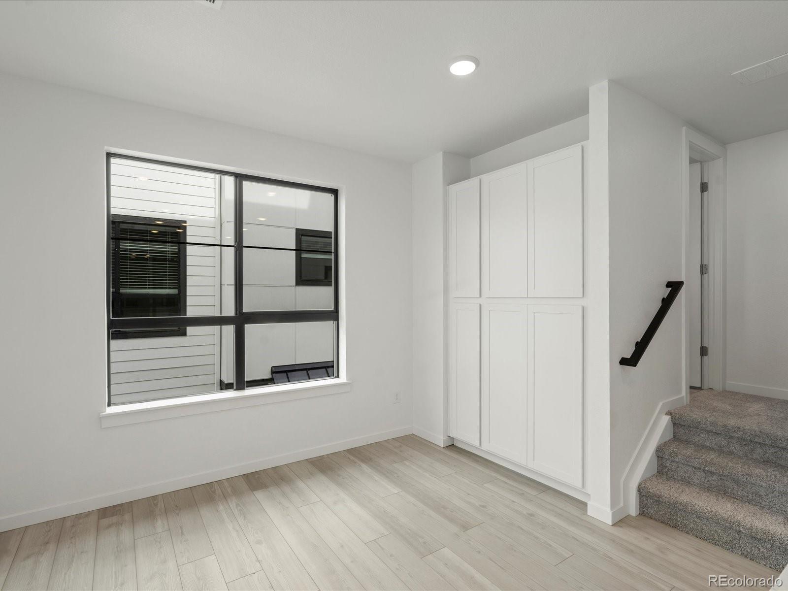 MLS Image #7 for 2046 s holly street,denver, Colorado