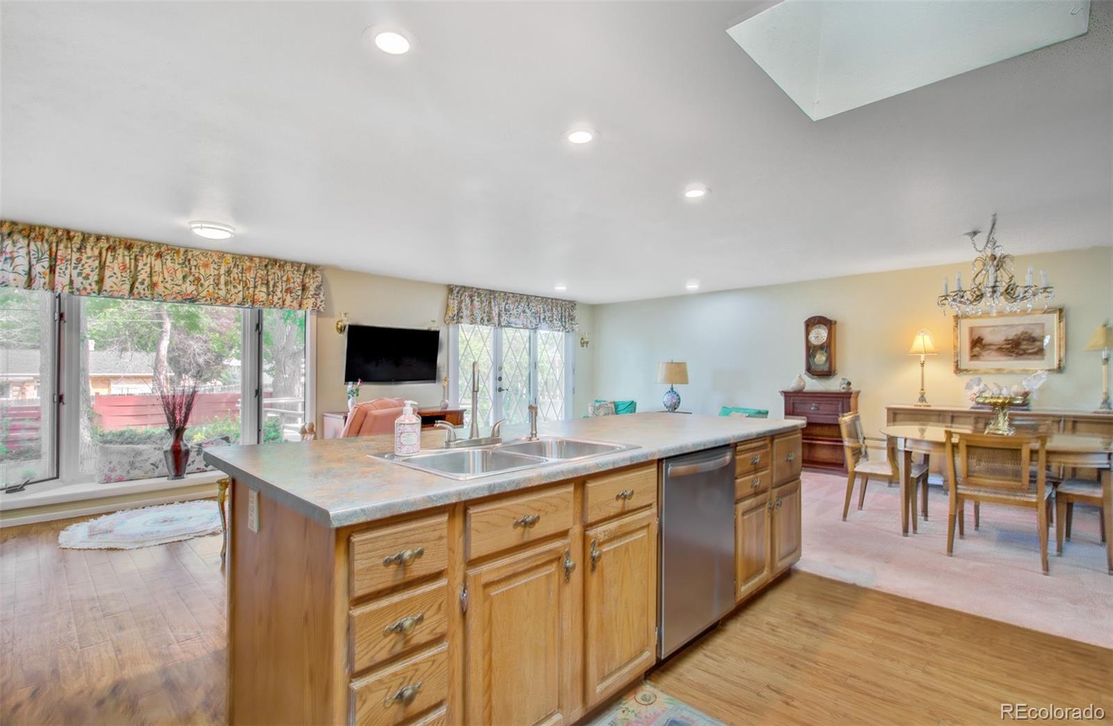 MLS Image #16 for 2249  patrician way,colorado springs, Colorado