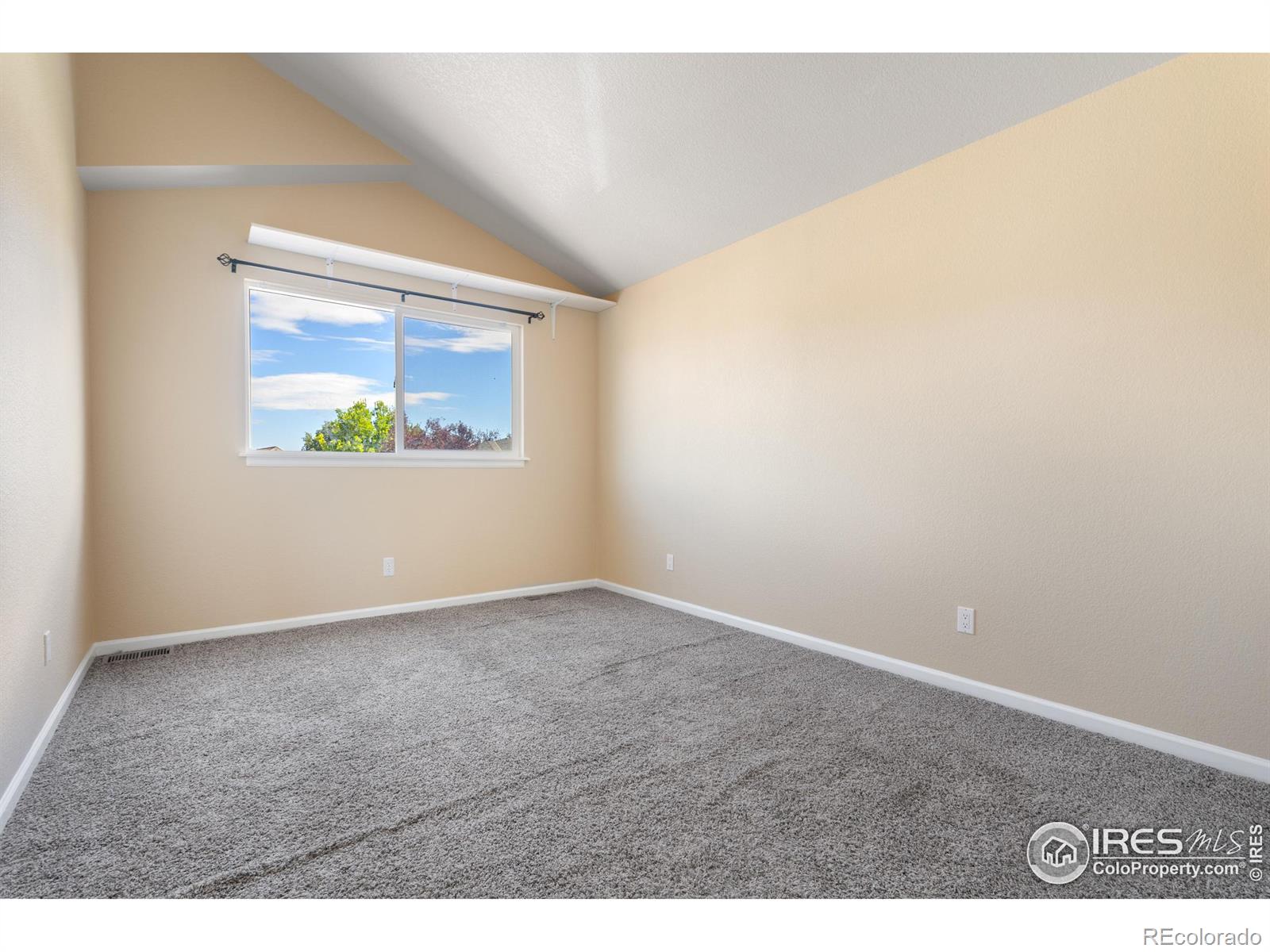 MLS Image #17 for 201  sherwood court,longmont, Colorado