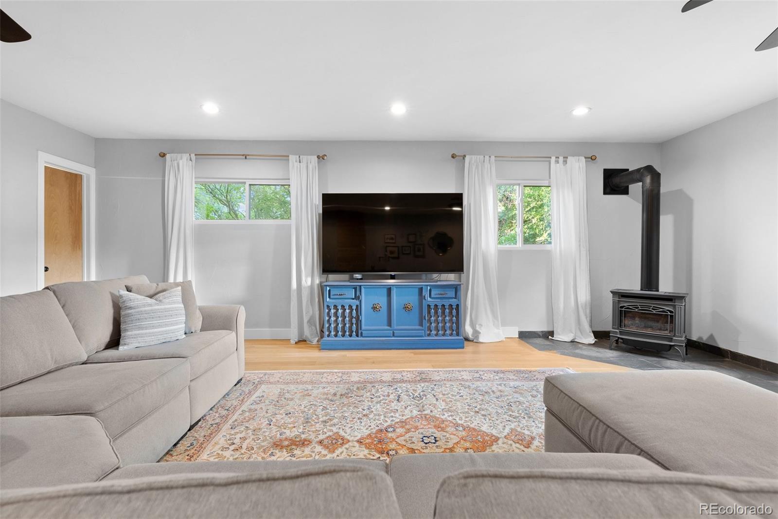 MLS Image #13 for 2460  kendall street,edgewater, Colorado